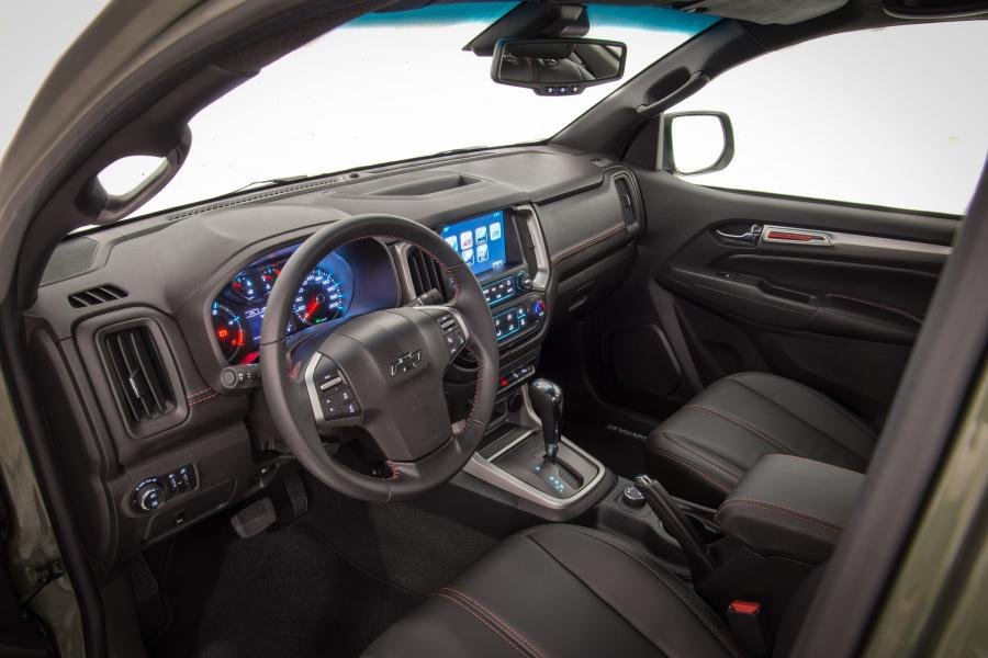 Интерьер Chevrolet S10 Trailboss Concept 2016 года  (фото 3 из 3)